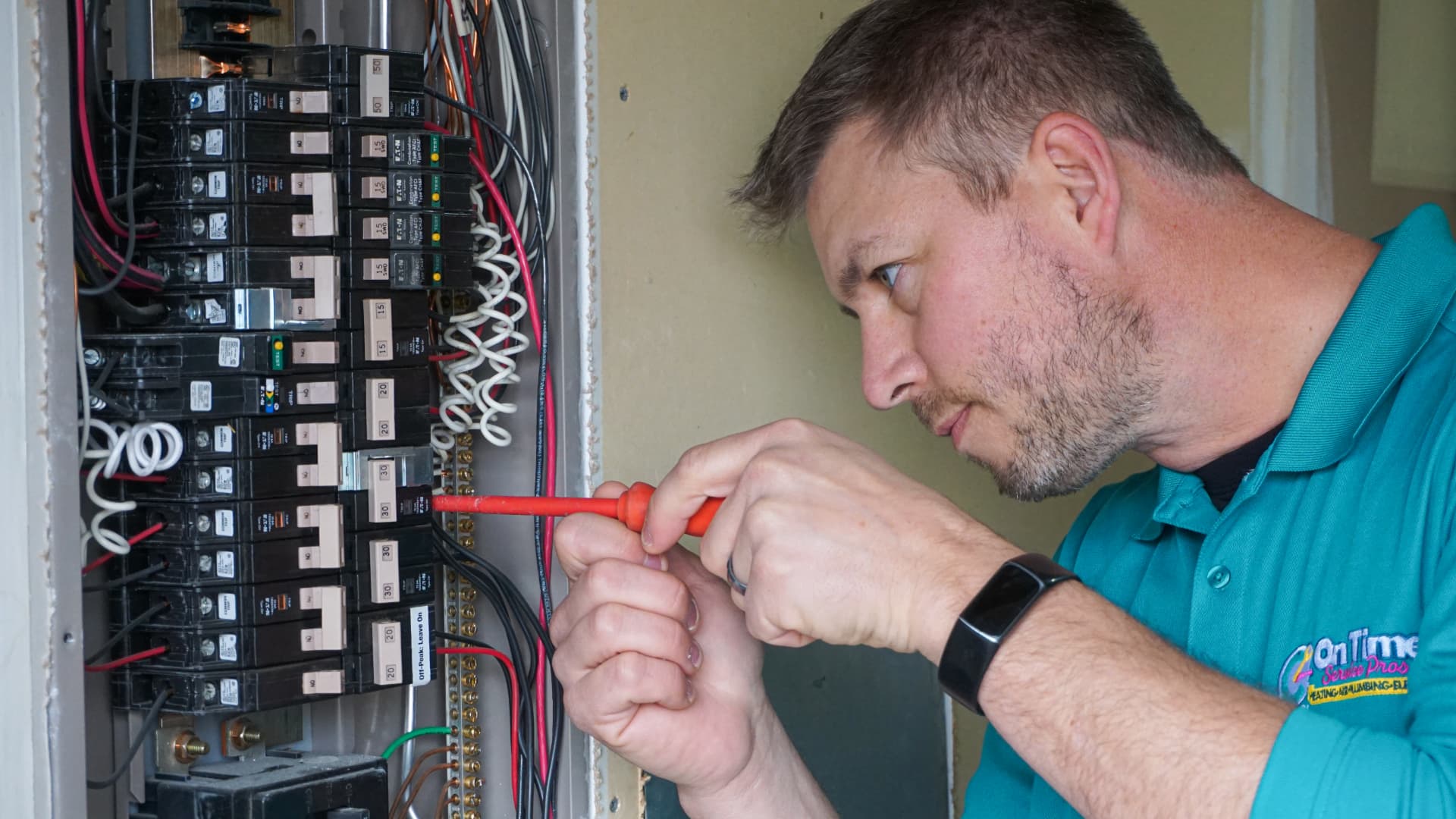 Electrical Services by On Time Service Pros in Minnesota